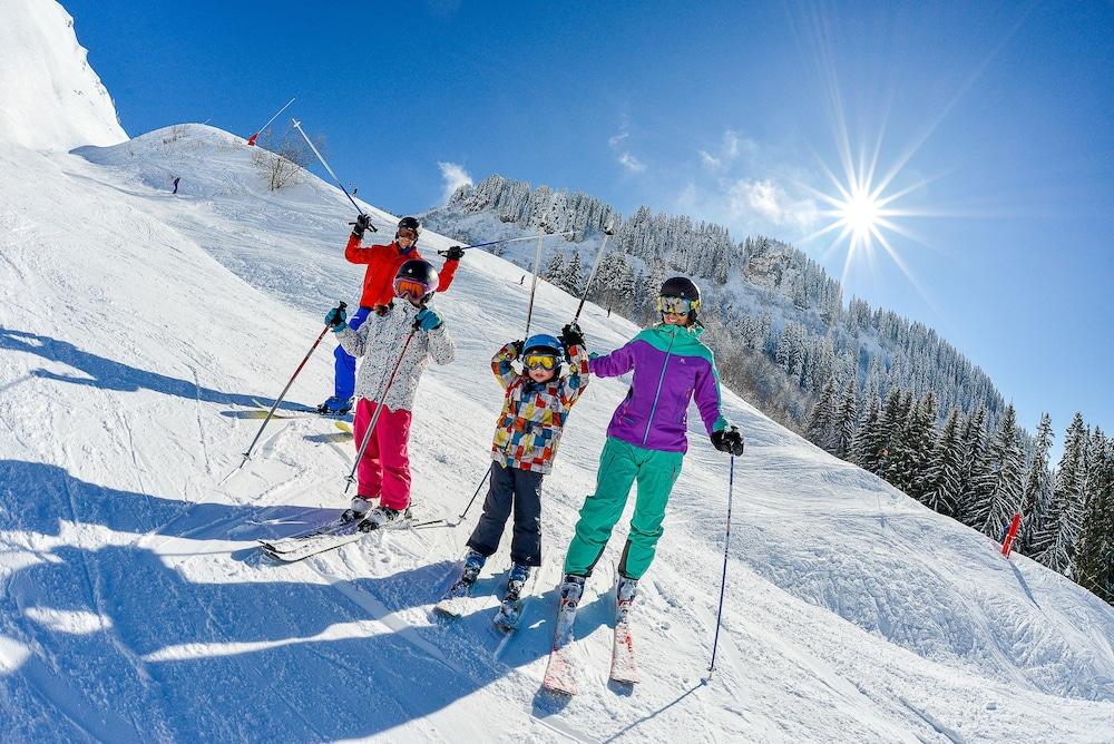 Hotel Alpen Roc La Clusaz Kültér fotó