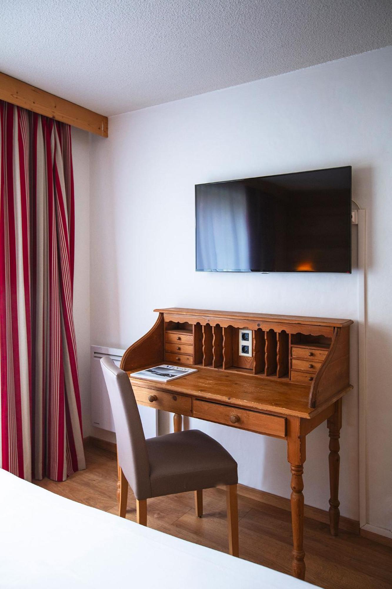 Hotel Alpen Roc La Clusaz Kültér fotó